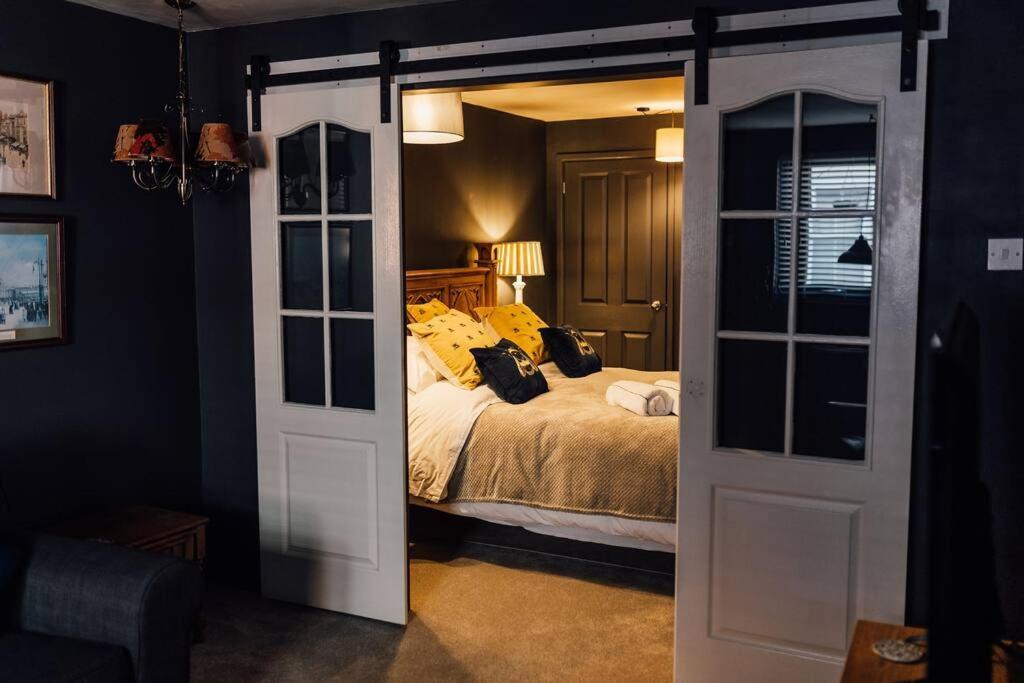 Apartment Hullidays》old Town Luxury Cavern Kingston upon Hull